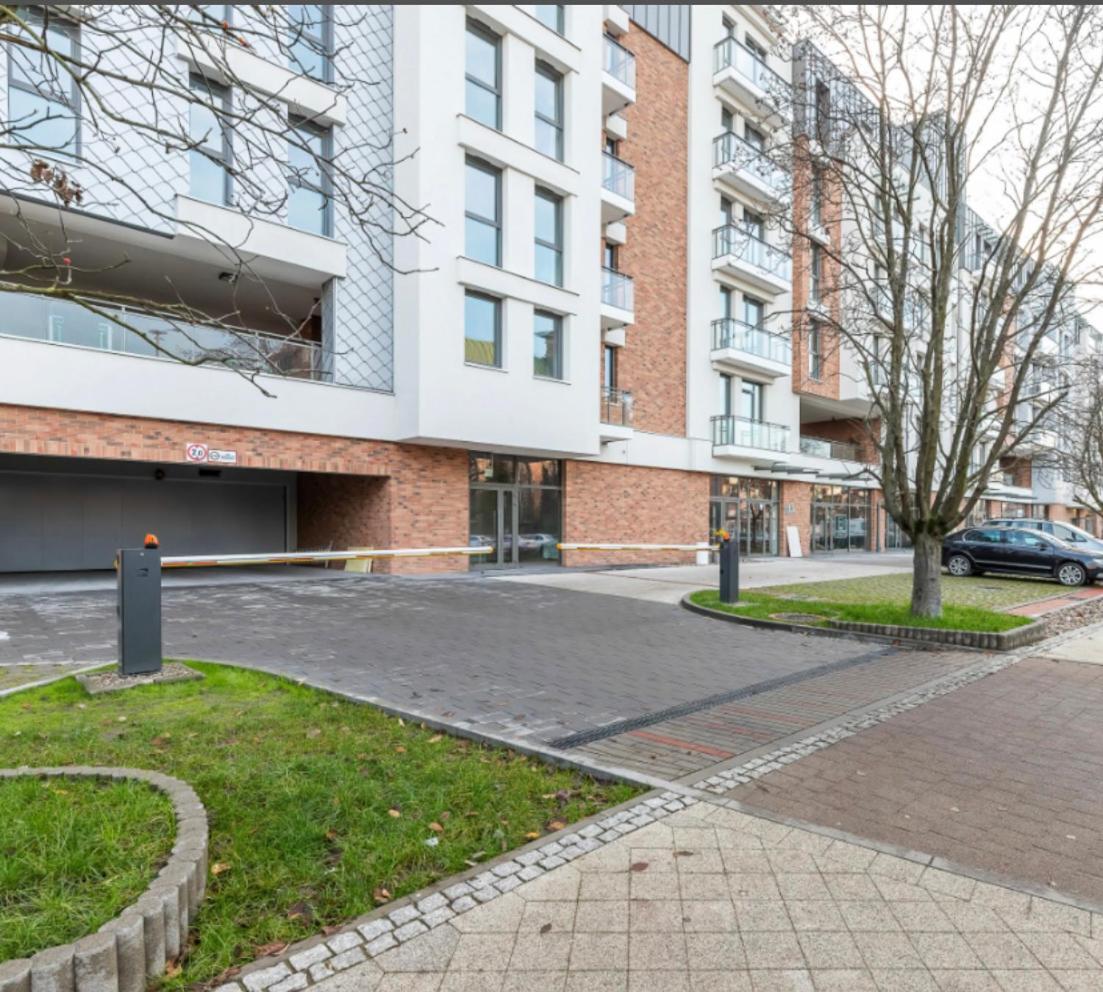 Green Apartment Gdansk Z Garazem المظهر الخارجي الصورة
